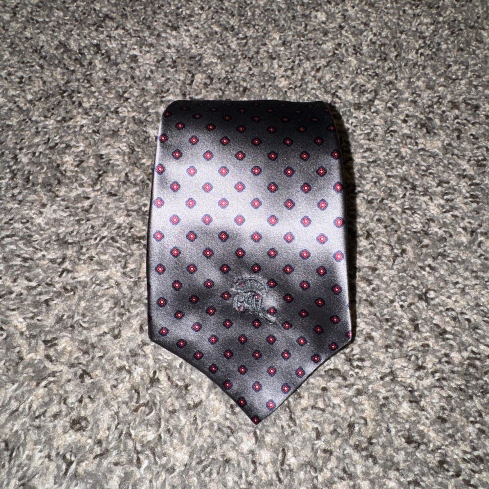 Vintage Countess Mara Silk Tie Grey Red Blue Geometric Medallion 3.5 Inch Width
